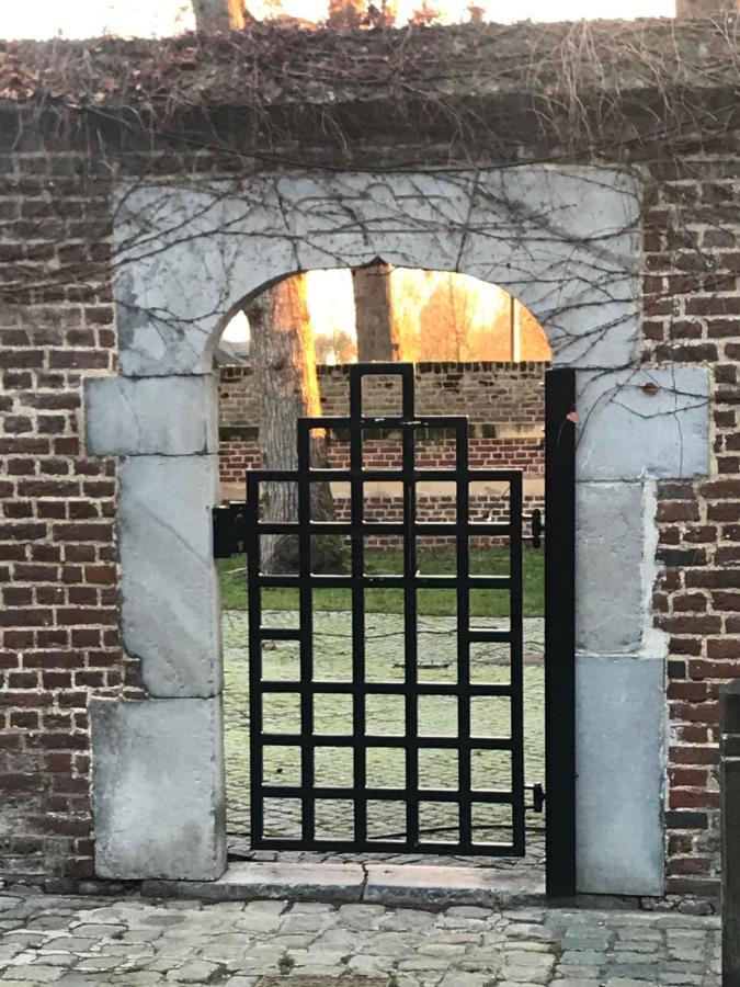 Villa Le Petit Beguinage Tongern Exterior foto